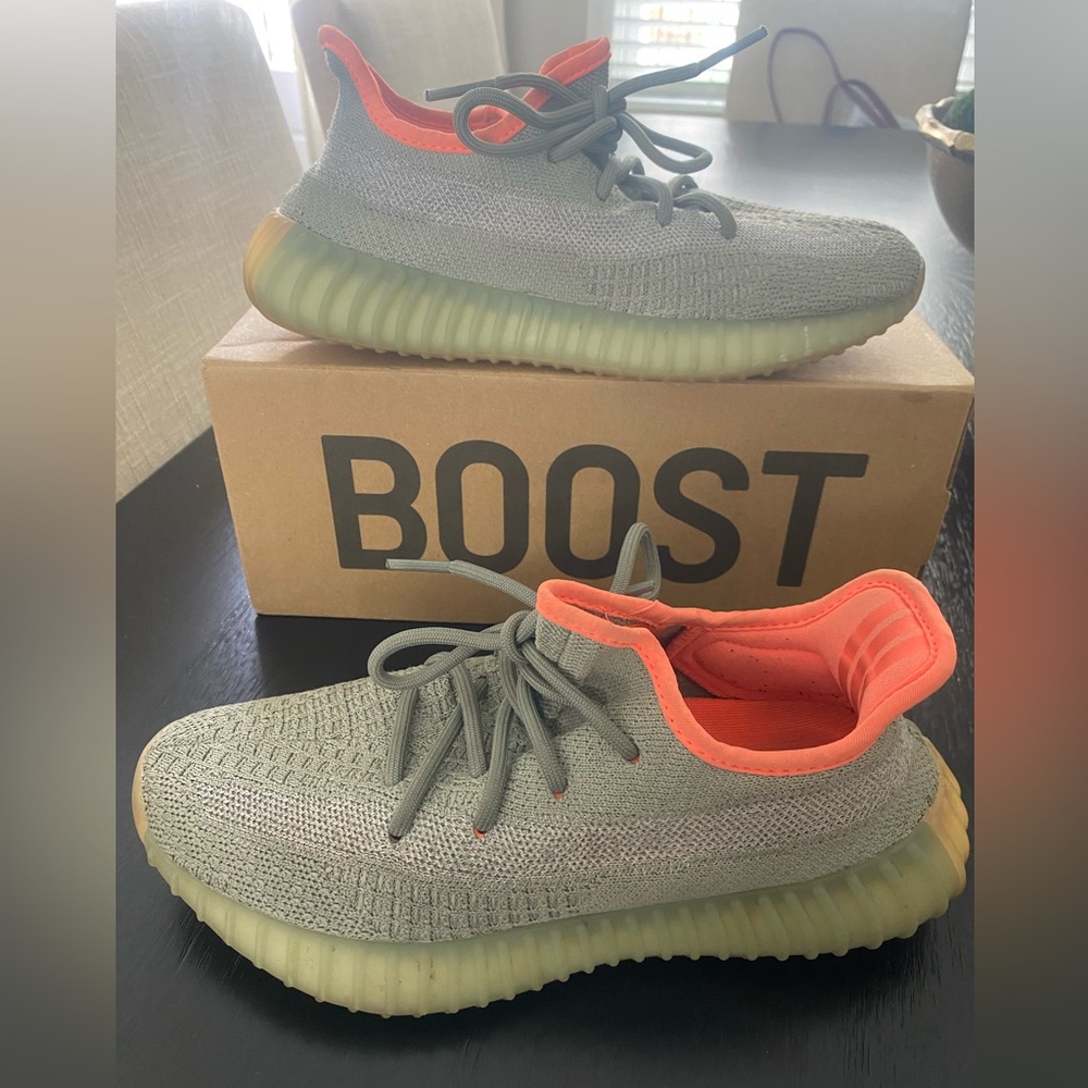Yeezy boost 350. Size 6